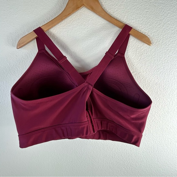 Under Armour Women’s Continuum High Sports Nebula Burgundy Bra, Plus Size 3X - Picture 2 of 8